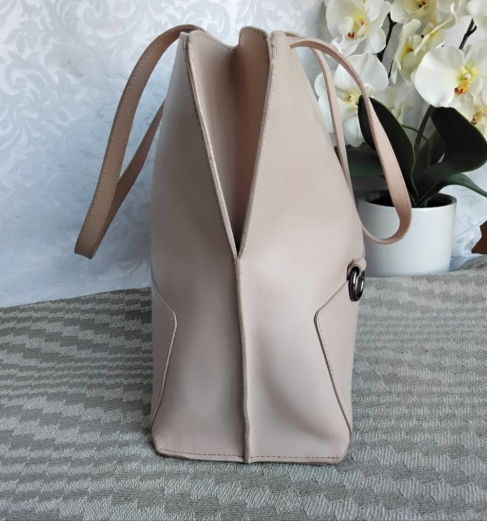 Furla Cream Leather Soft Pink Tote Bag - Picture 4 of 10